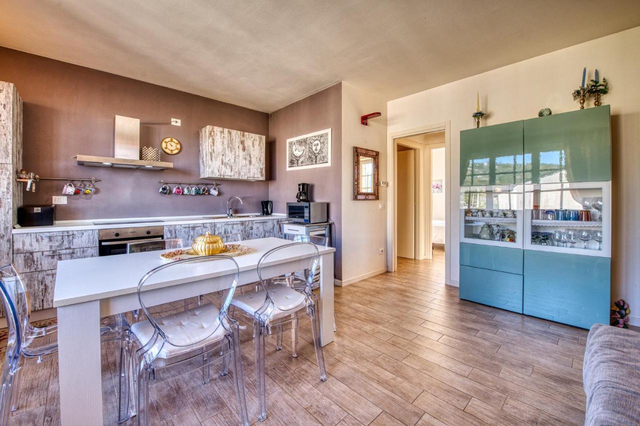 Apartmentsgarda - Corte Dei Molini Garda (Verona) Exterior foto