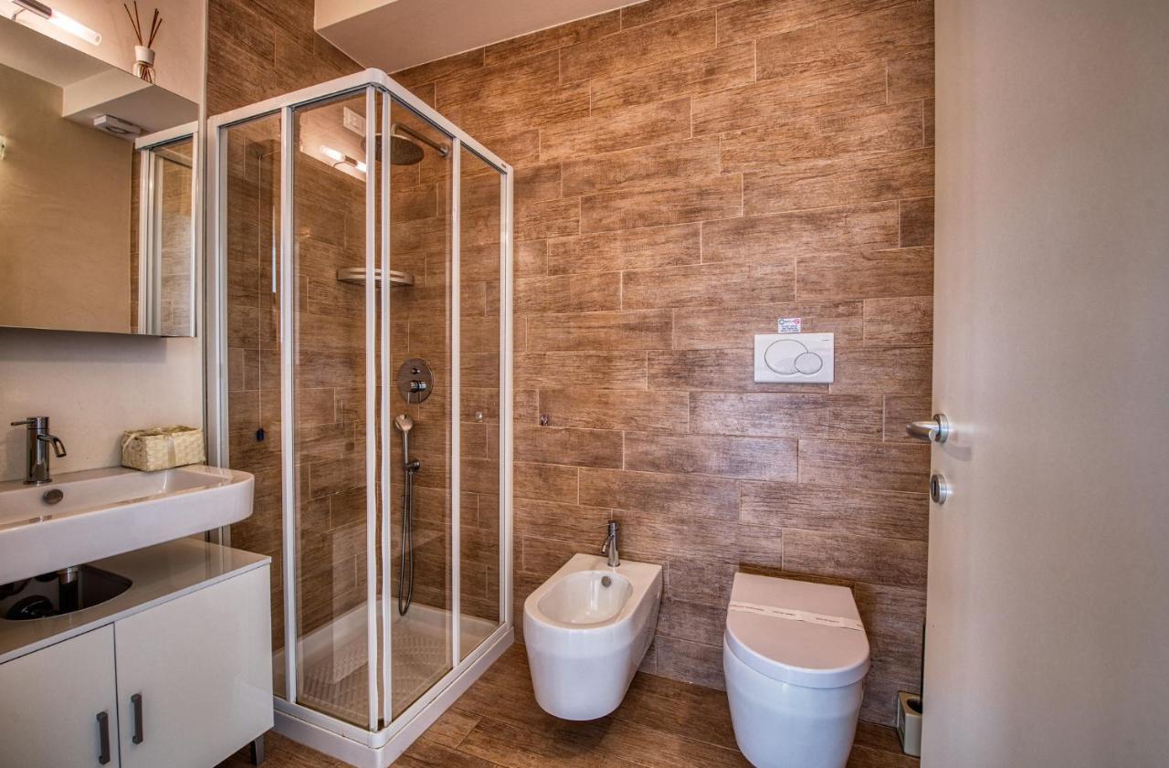 Apartmentsgarda - Corte Dei Molini Garda (Verona) Exterior foto